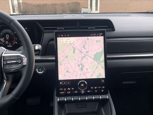 Used 2026 GMC Terrain Denali image 6