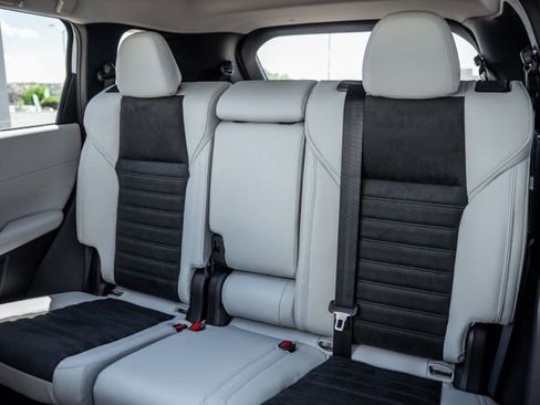 New 2026 Mitsubishi Outlander SE AWD/4WD image 29