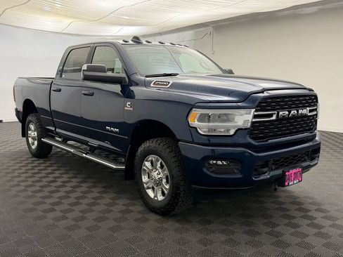 Used 2022 RAM 2500 Big Horn w/ Level C Equiment Group image 7