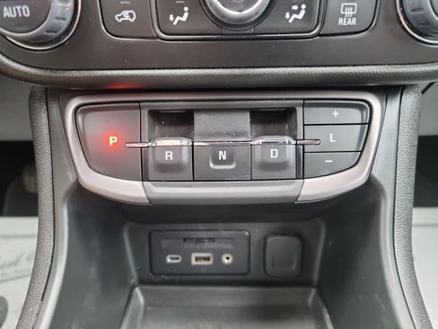 Used 2023 GMC Terrain AT4 w/ Infotainment Package II image 24