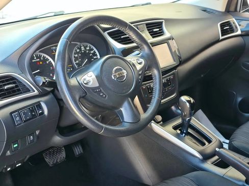 Used 2019 Nissan Sentra SV FWD image 9