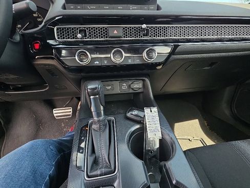 Used 2023 Honda Civic Sport image 20