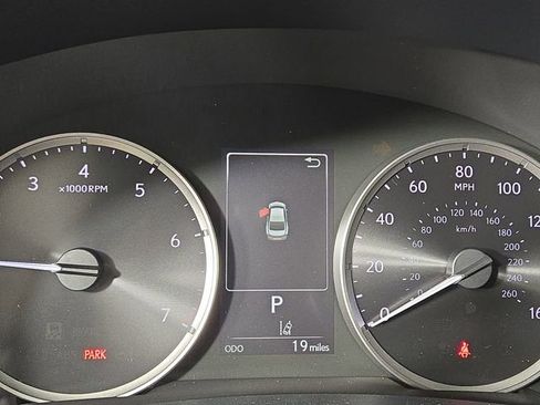 Used 2025 Lexus IS 350 F Sport w/ Navigation Package AWD/4WD image 16
