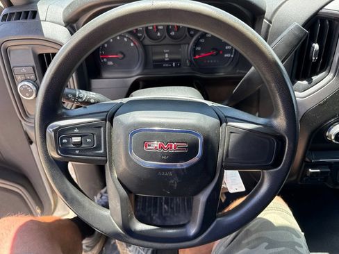 Used 2019 GMC Sierra 1500 2WD Crew Cab w/ Convenience Package image 21
