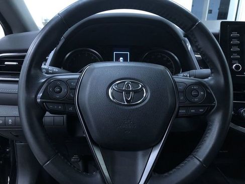 Used 2023 Toyota Camry SE image 17