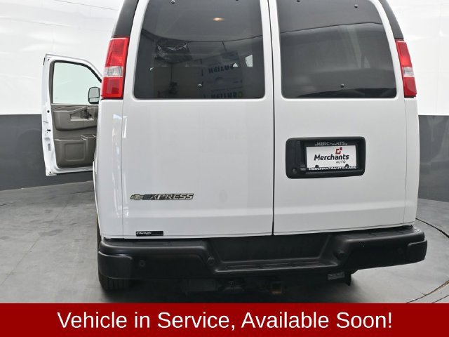 Used 2024 Chevrolet Express 3500 LS RWD image 43