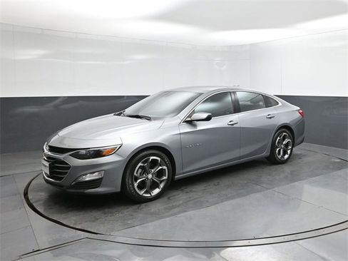 Used 2023 Chevrolet Malibu LT image 1