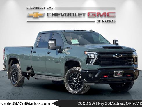 Used 2026 Chevrolet Silverado 3500 LTZ w/ LTZ Plus Package image 1