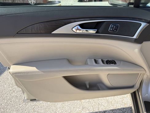 Used 2017 Lincoln MKZ Reserve w/ Climate Package FWD image 13