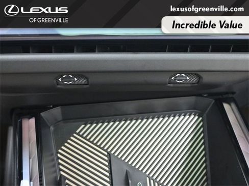 Used 2025 BMW X3 xDrive30i w/ Premium Package image 17