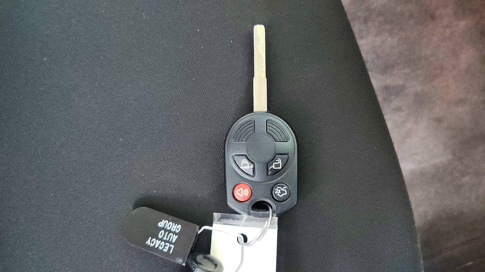 Used 2018 Ford Focus SE FWD image 39