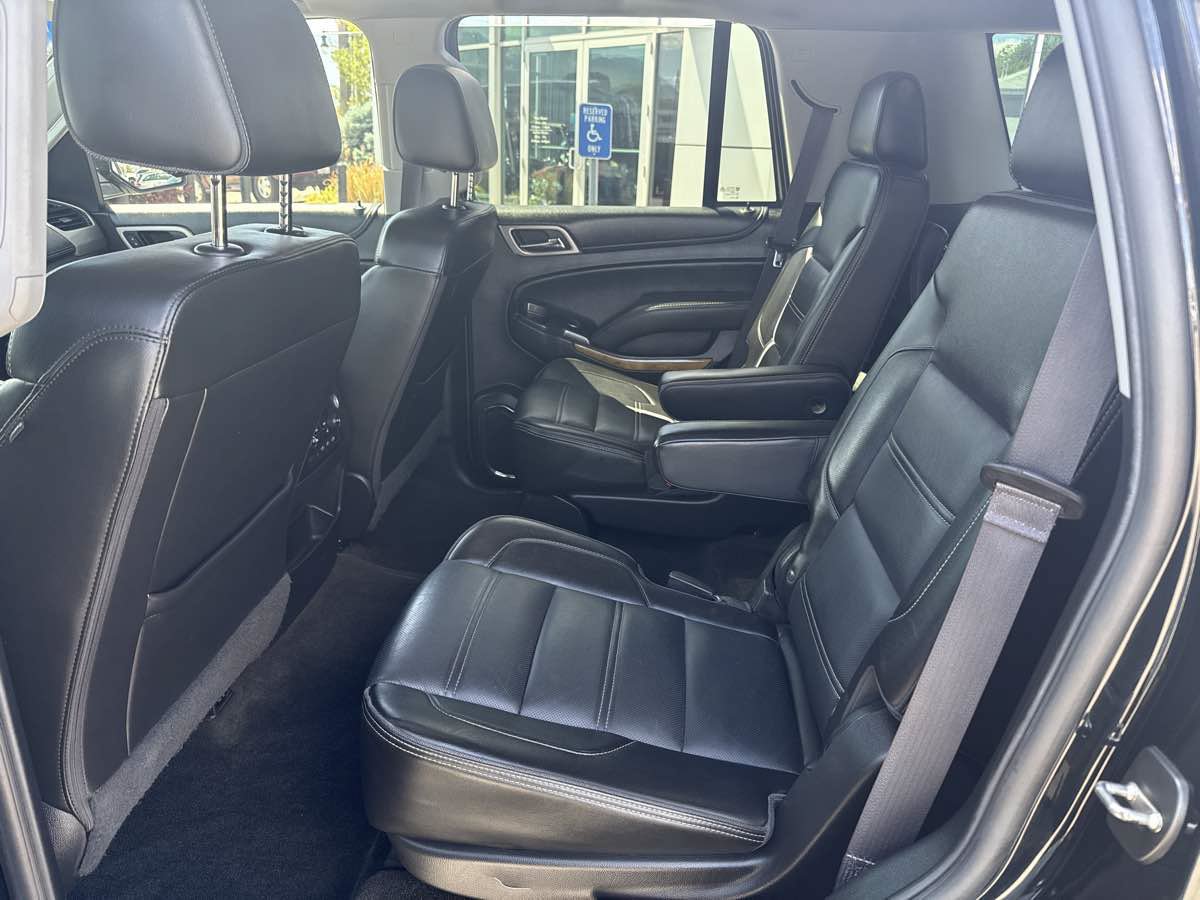Used 2017 GMC Yukon Denali w/ Open Road Package AWD/4WD image 16