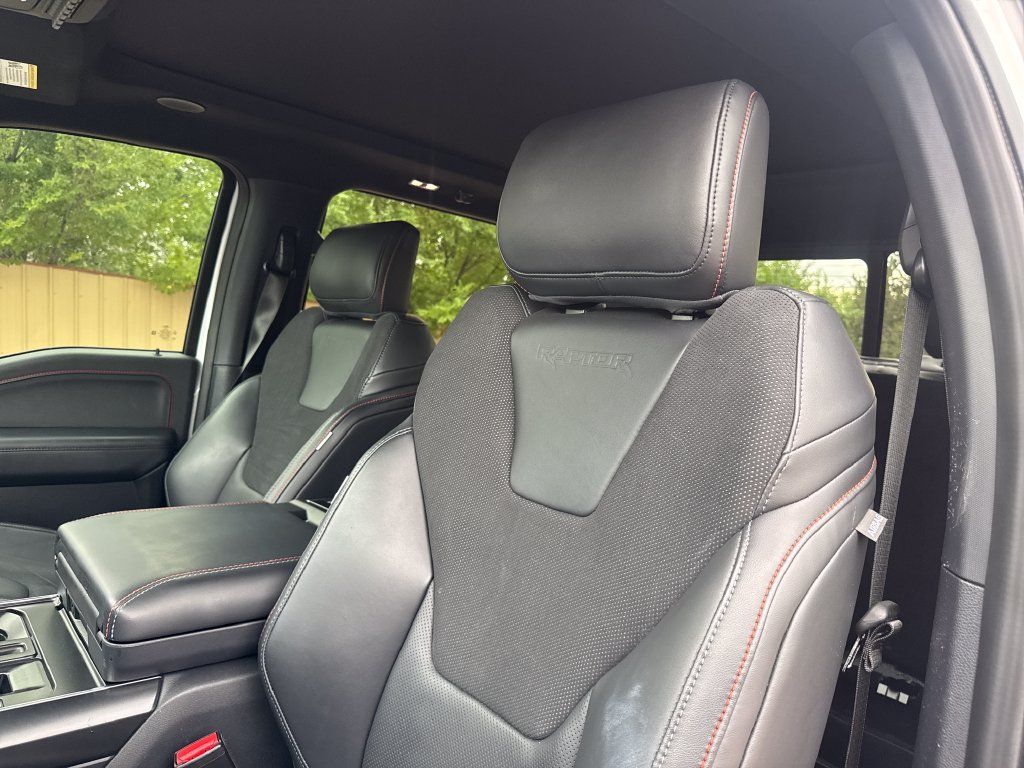 Used 2026 Ford F150 Raptor AWD/4WD image 12