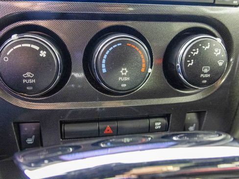 Used 2009 Dodge Challenger SRT8 w/ SRT Option Group II image 28