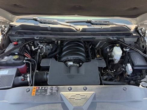 Used 2018 Chevrolet Silverado 1500 LT w/ All Star Edition AWD/4WD image 32