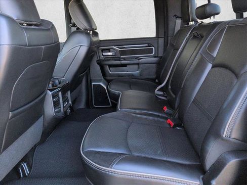 Used 2020 RAM 2500 Laramie w/ Night Edition image 14