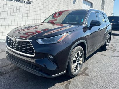 Used 2022 Toyota Highlander XLE