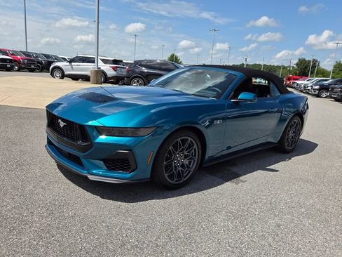 New 2026 Ford Mustang GT Premium w/ GT Performance Package RWD image 29