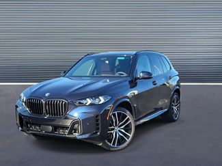 New 2026 BMW X5 sDrive40i w/ M Sport Package 360° Tour