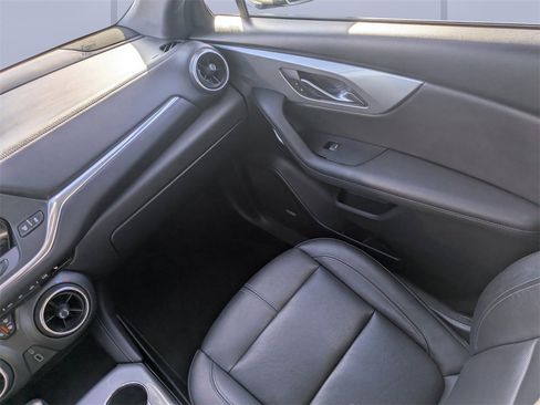 Used 2020 Chevrolet Blazer LT w/ Sound & Technology Package image 18