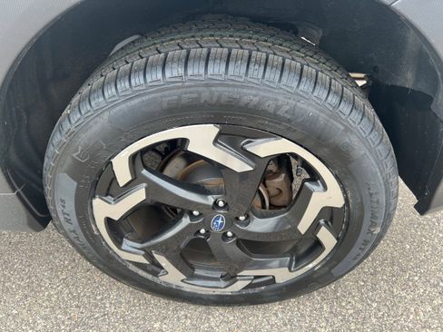 Certified 2023 Subaru Crosstrek 2.5i Limited image 9