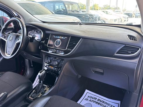 Used 2019 Buick Encore Preferred FWD image 43