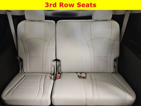 Used 2022 Buick Enclave Premium w/ Experience Buick Package image 27