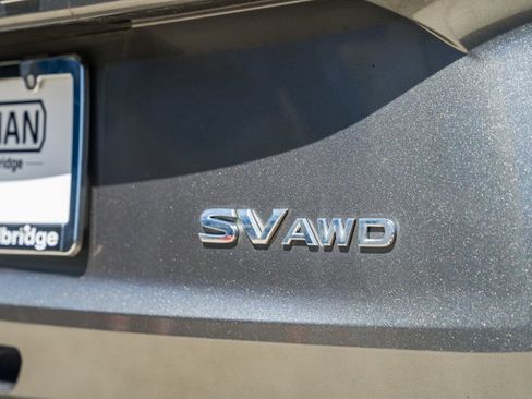 Used 2023 Nissan Rogue SV AWD/4WD image 7