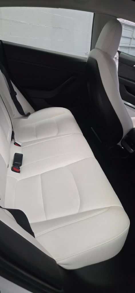 Used 2022 Tesla Model 3 Long Range AWD/4WD image 9