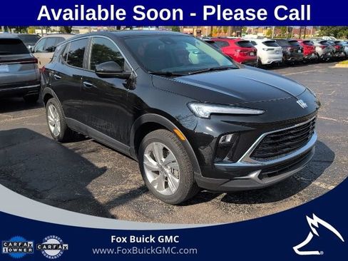 Certified 2024 Buick Encore GX Preferred w/ Comfort Package AWD/4WD image 3