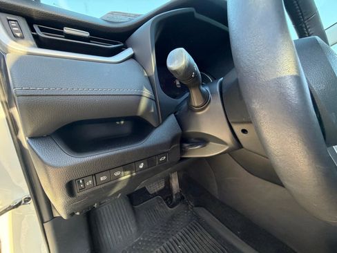 Used 2024 Toyota RAV4 XLE Premium image 10