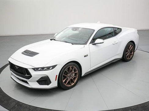 Certified 2025 Ford Mustang GT Premium image 8