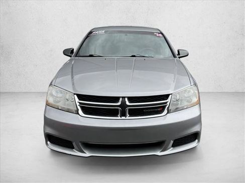 Used 2014 Dodge Avenger SE FWD image 2
