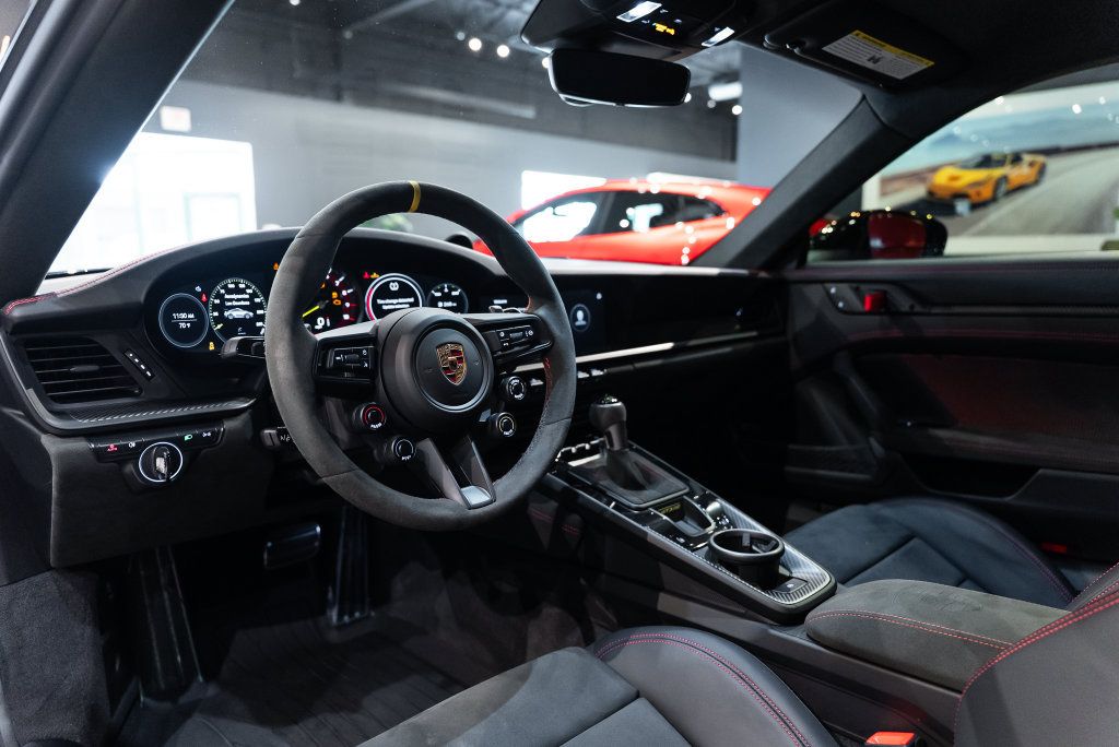 Used 2023 Porsche 911 GT3 RS RWD image 22