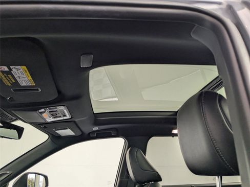 Certified 2026 Toyota Grand Highlander AWD Hybrid image 13