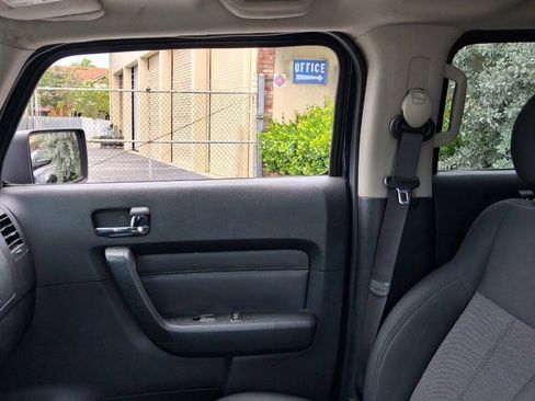 Used 2007 HUMMER H3 AWD/4WD image 11