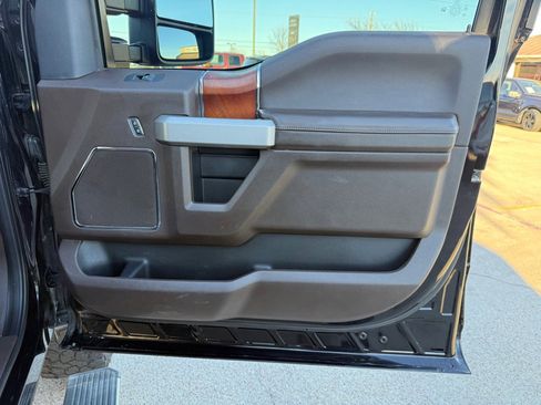 Used 2022 Ford F250 King Ranch w/ Tremor Off-Road Package image 26