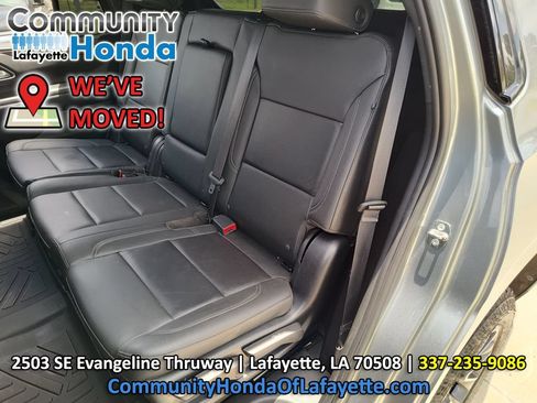 Used 2023 Chevrolet Tahoe Z71 AWD/4WD image 34