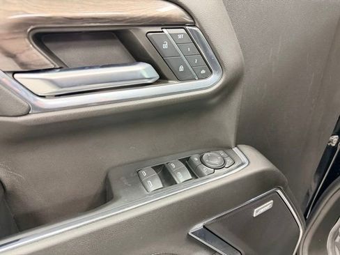 Certified 2024 Chevrolet Silverado 1500 LTZ image 20
