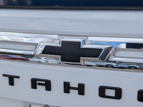 Used 2021 Chevrolet Tahoe LT w/ Luxury Package AWD/4WD image 13