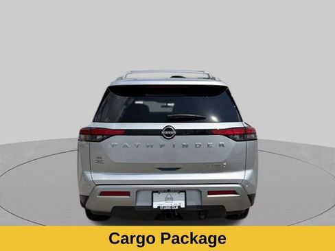 Used 2025 Nissan Pathfinder Platinum w/ Cargo Package AWD/4WD image 9