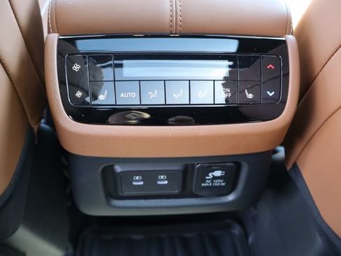 Used 2026 INFINITI QX60 Autograph w/ Dark Cargo Package AWD/4WD image 27