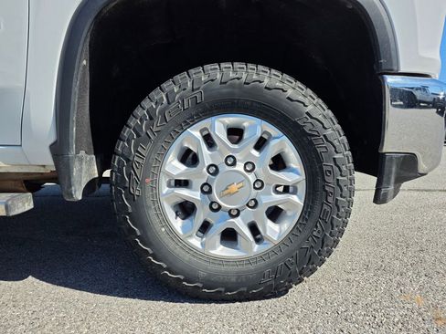 Used 2021 Chevrolet Silverado 2500 LT w/ All Star Edition image 29