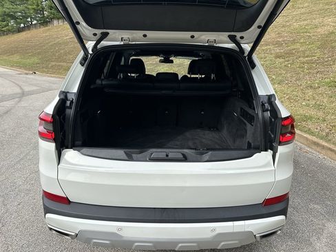 Used 2023 BMW X5 xDrive40i w/ Premium Package image 31