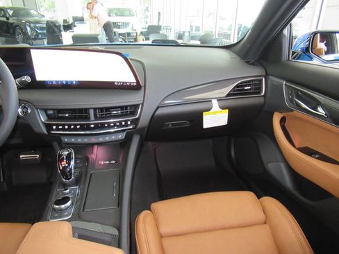 New 2026 Cadillac CT5 Premium Luxury w/ Platinum Package RWD image 13