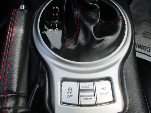 Used 2014 Subaru BRZ Limited w/ Popular Package #1A image 9