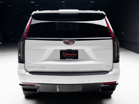 Used 2023 Cadillac Escalade ESV Sport image 25