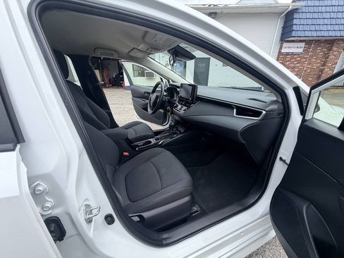Used 2022 Toyota Corolla LE FWD image 58