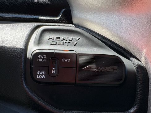 Used 2020 RAM 2500 Laramie AWD/4WD image 16