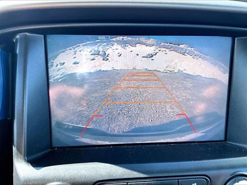 Used 2017 Chevrolet Colorado Z71 image 20